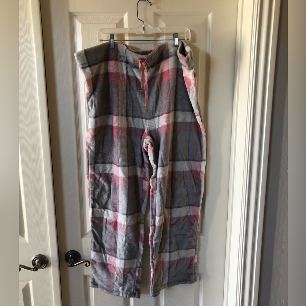 Secret Treasures Gray and Pink Plaid Pajama Pants